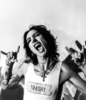 Remington Leith- Palaye Royale on Tour